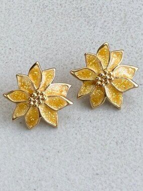 Vintage Avon Yellow Flower Earrings 1960s Glitter Enamel Petals Gold Tone Studs